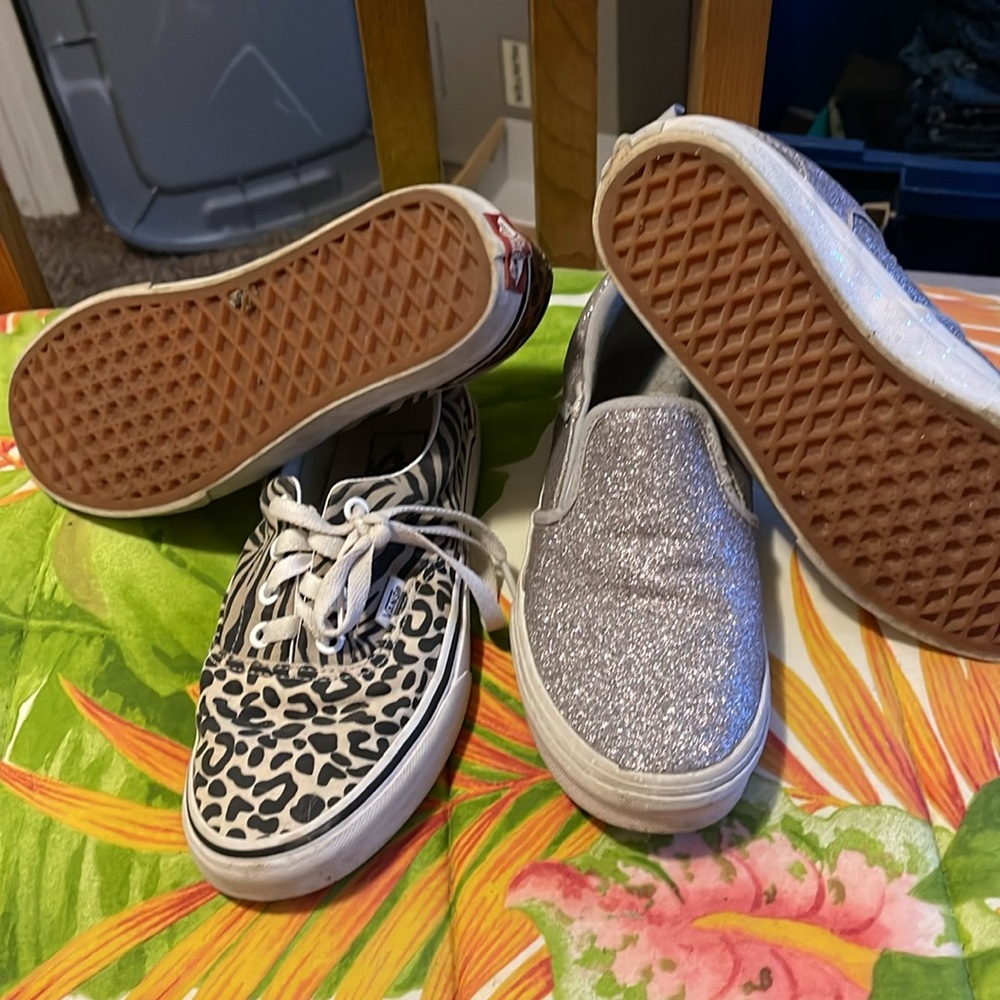 Girls vans - Picture 2 of 4